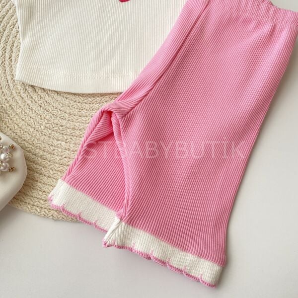 Çilek Nakışlı Crop Fitilli 2’Li Takım