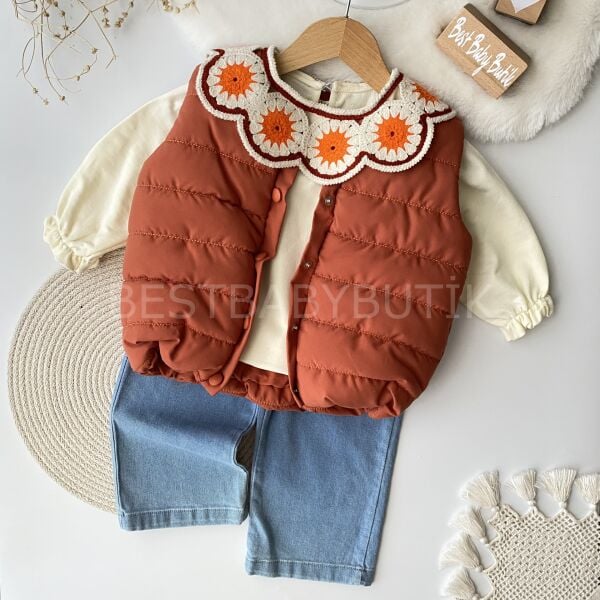Çiçek Yakalı Şişme Yelek Ve Kot Pantolonlu 3’Lü Takım