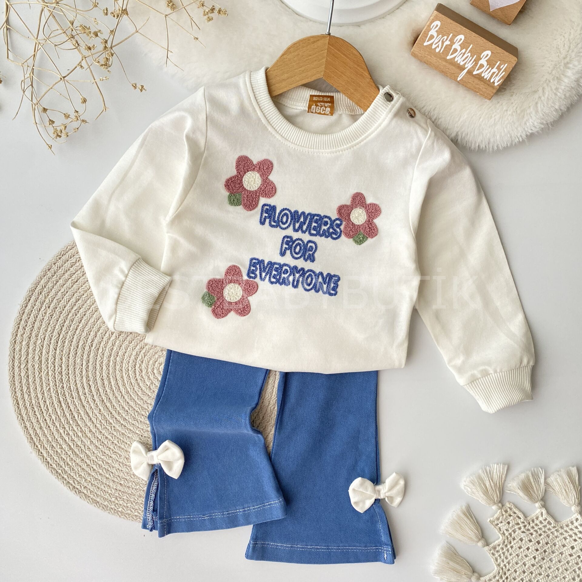 Flowers Panç Nakışlı İspanyol Paça 2’Li Takım