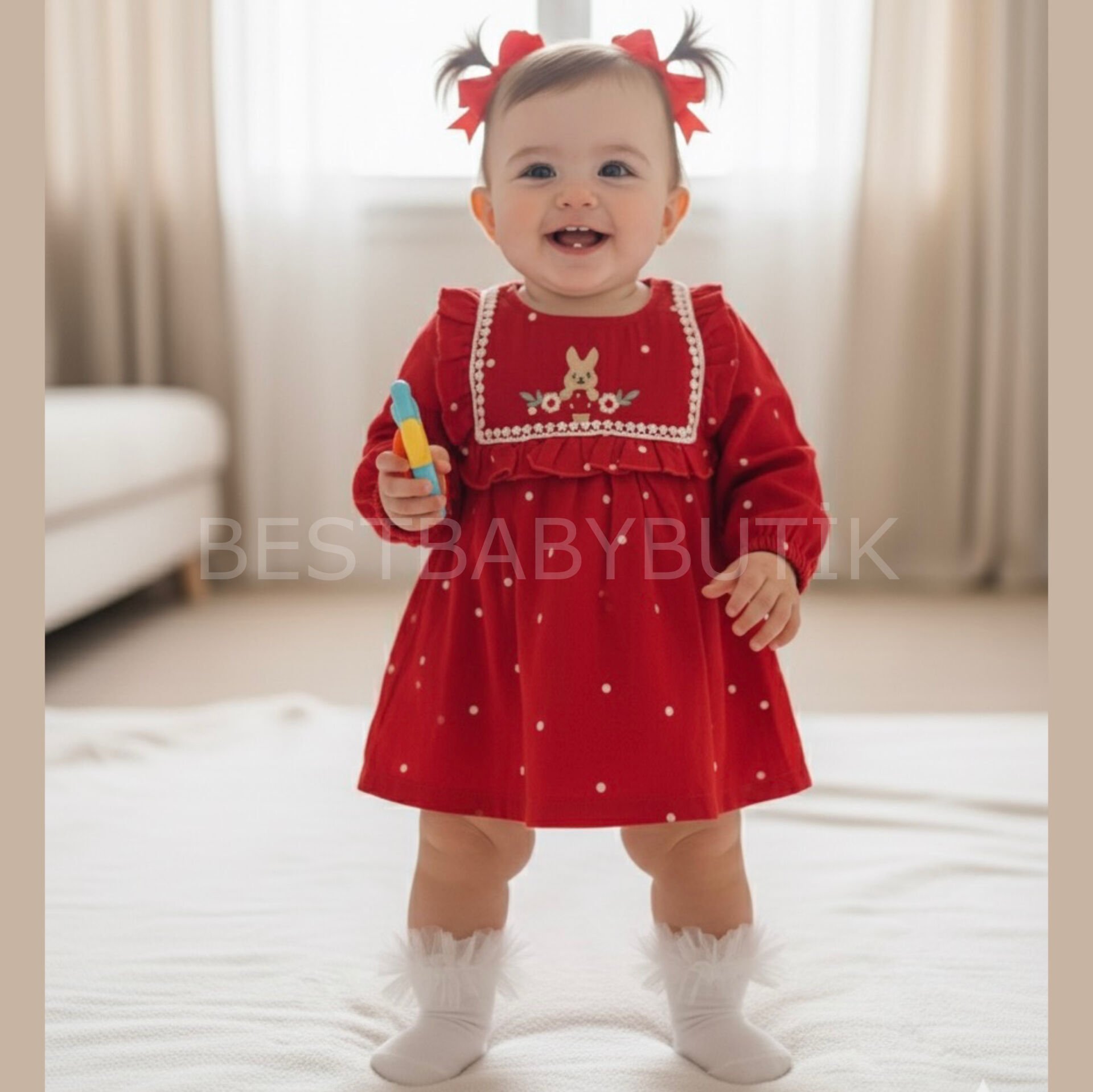 TAVŞAN NAKIŞLI MÜSLİN BENEKLİ ELBİSE