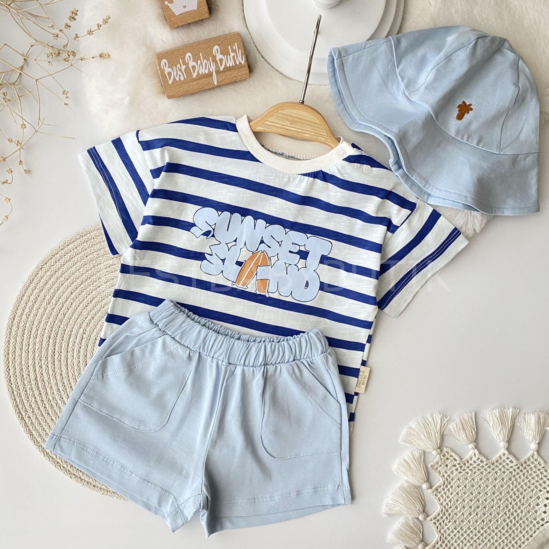 Sunset Baskılı Çizgili Ve Şapkalı 3’Lü Takım 18-24 AY