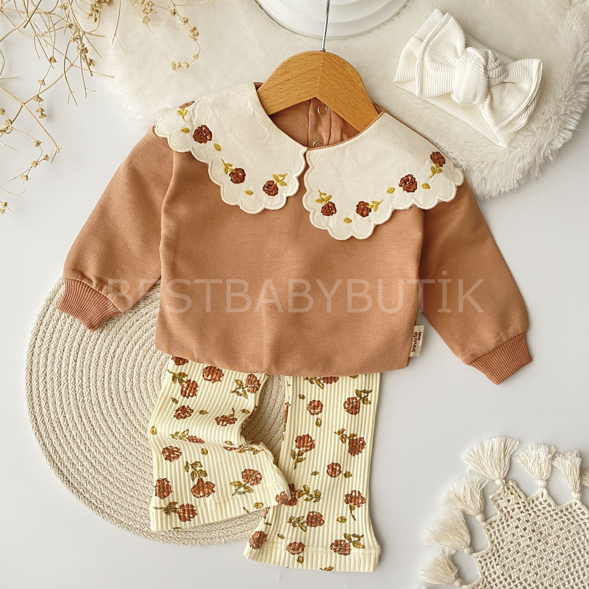 Gül Nakışlı Bebek Yaka Detaylı 2’Li Takım
