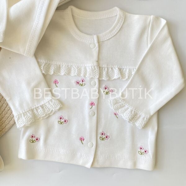 YENİ SEZON BE HAPPY FİSTO DETAYLI ÇİÇEK İŞLEMELİ 10 PARÇA HASTANE ÇIKIŞI SETİ