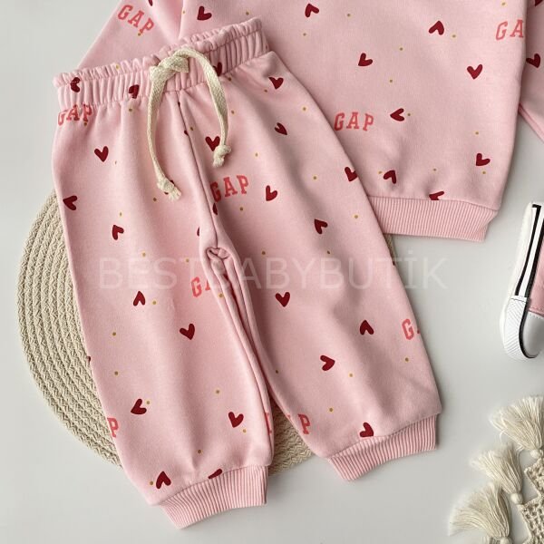 Premium GAP Yazılı Kalpli Eşofman Takımı