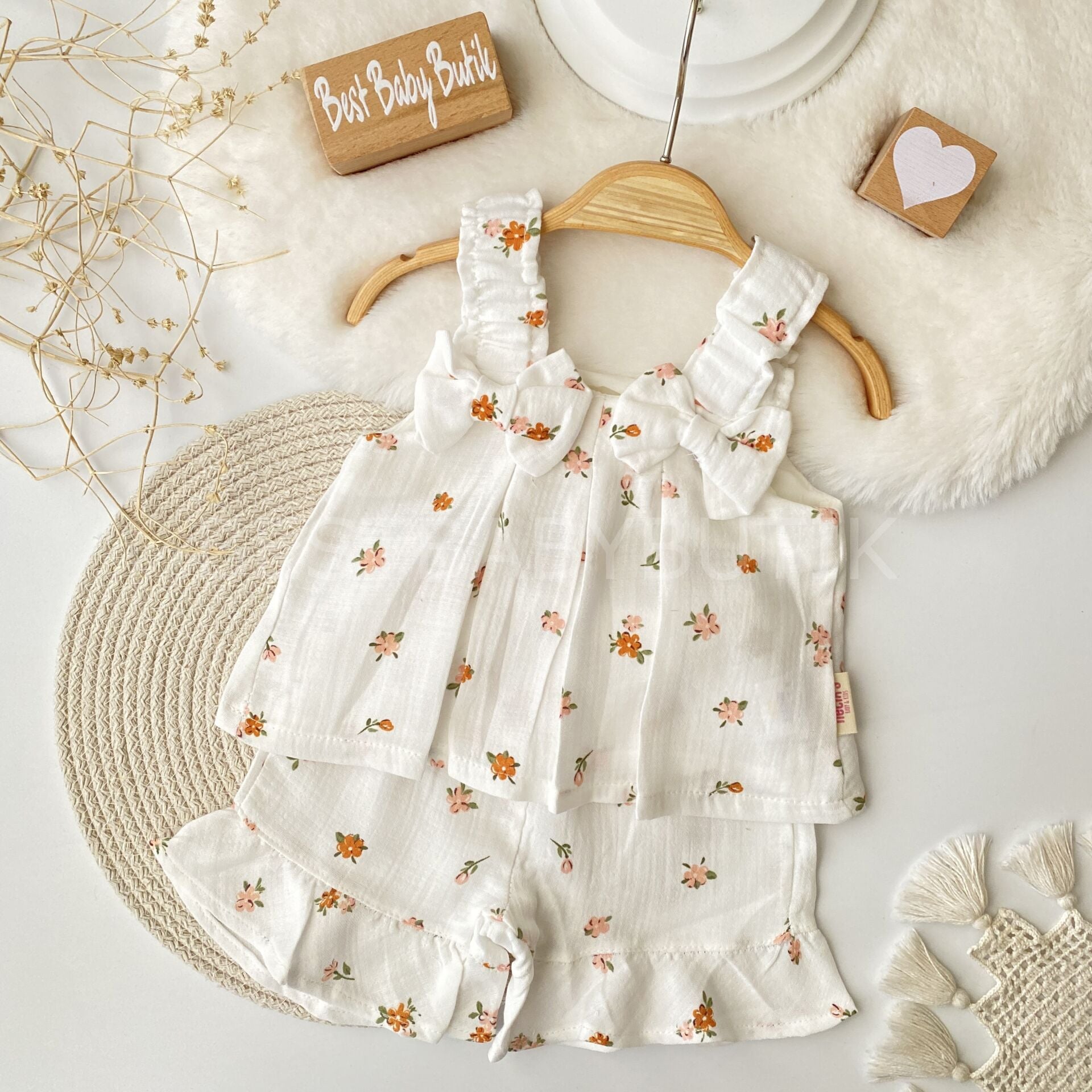 Turuncu Çıtır Çiçekli Fırfırlı Müslin Takım 18-24 AY