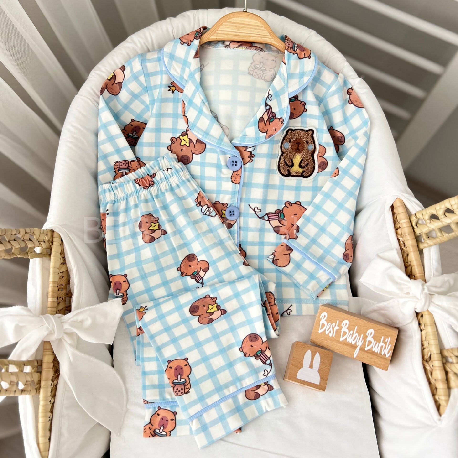 Capibara Baskılı Yumuşak Pijama Takımı 1 YAŞ