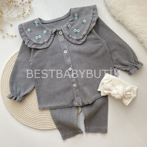 VİCTORİA ÇİÇEK NAKIŞLI BEBEK YAKA KOT 2’LI TAKIM