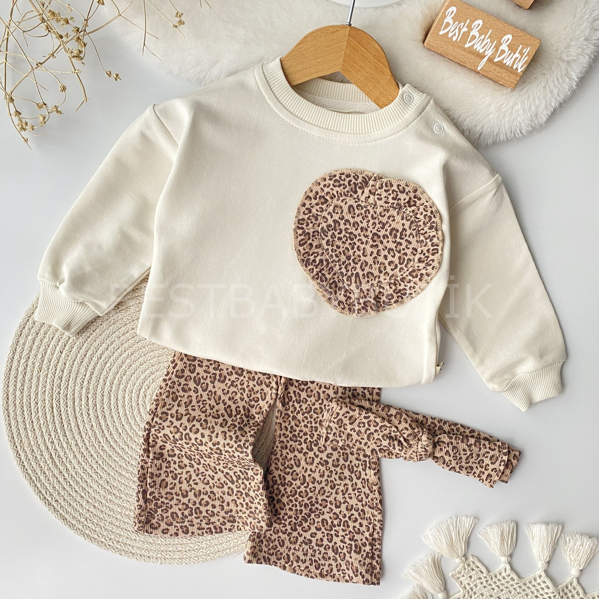 Leopar Desenli Bandanalı İspanyol Paça3’Lü Takım