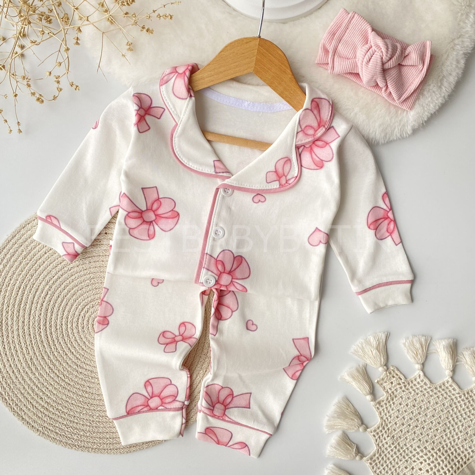 Kurdale Detaylı Gömlek Yaka Pijama Takımı