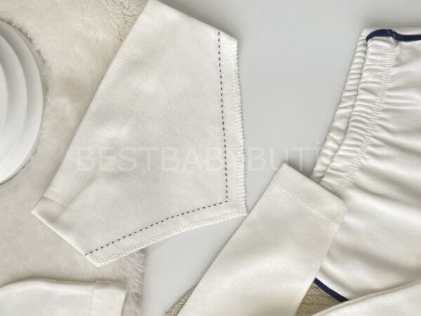 Çizgi Biye Detaylı Soft Sade 5 Parça Hastane Çıkışı