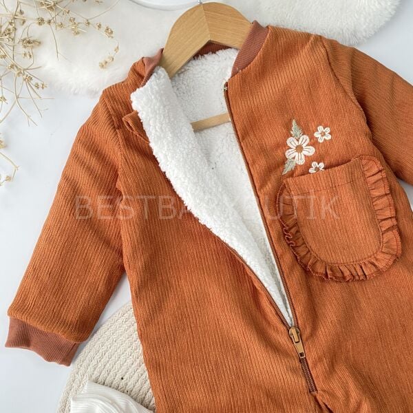 Çiçek Nakışlı Kadife Dokulu Peluş Astarlı Tulum